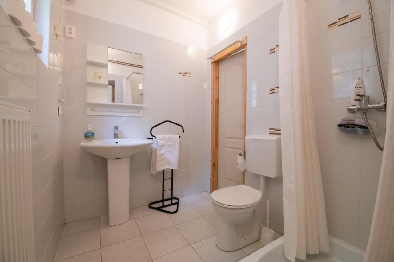 Aranylaz Vendeghaz Apartment Visegrad Bagian luar foto